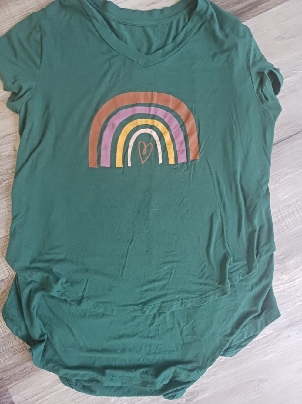 Latched Mama Emerald Green V-Neck Short Sleeve Nursing Tunic w/ Rainbow Graphic